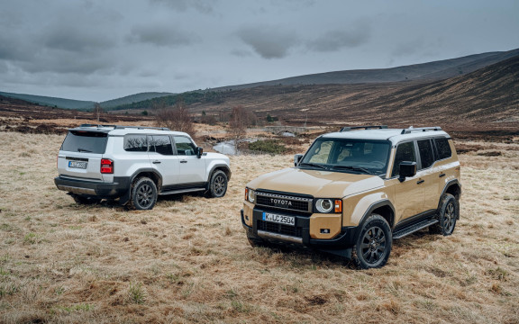 TopGear nagrodził Toyotę za Land Cruisera i…