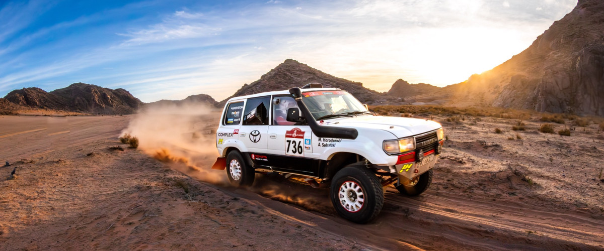 Dakar Classic 2024: Podium dla TOYOTA TEAM CLASSIC w klasycznym Land Cruiserze HDJ80