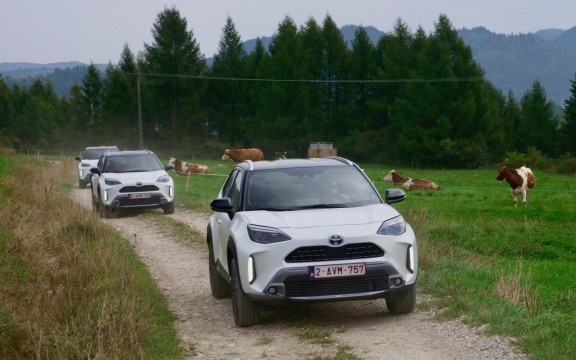 SUV-y dla każdego. Kompletny wybór napędów w gamie Toyoty