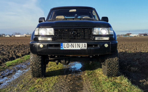 Lexus LX450 (FZJ80) - luksusowa wyprawówka