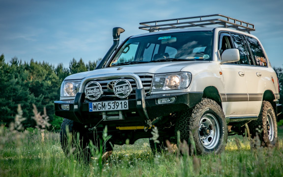 Land Cruiser HZJ 105 - legenda na wyprawy