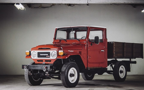 Land Cruiser BJ 45 LP - Infinitum Classic Car Club