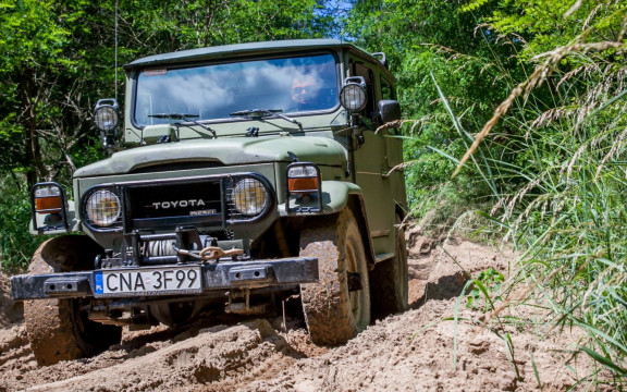 Land Cruiser BJ 40 - Witek