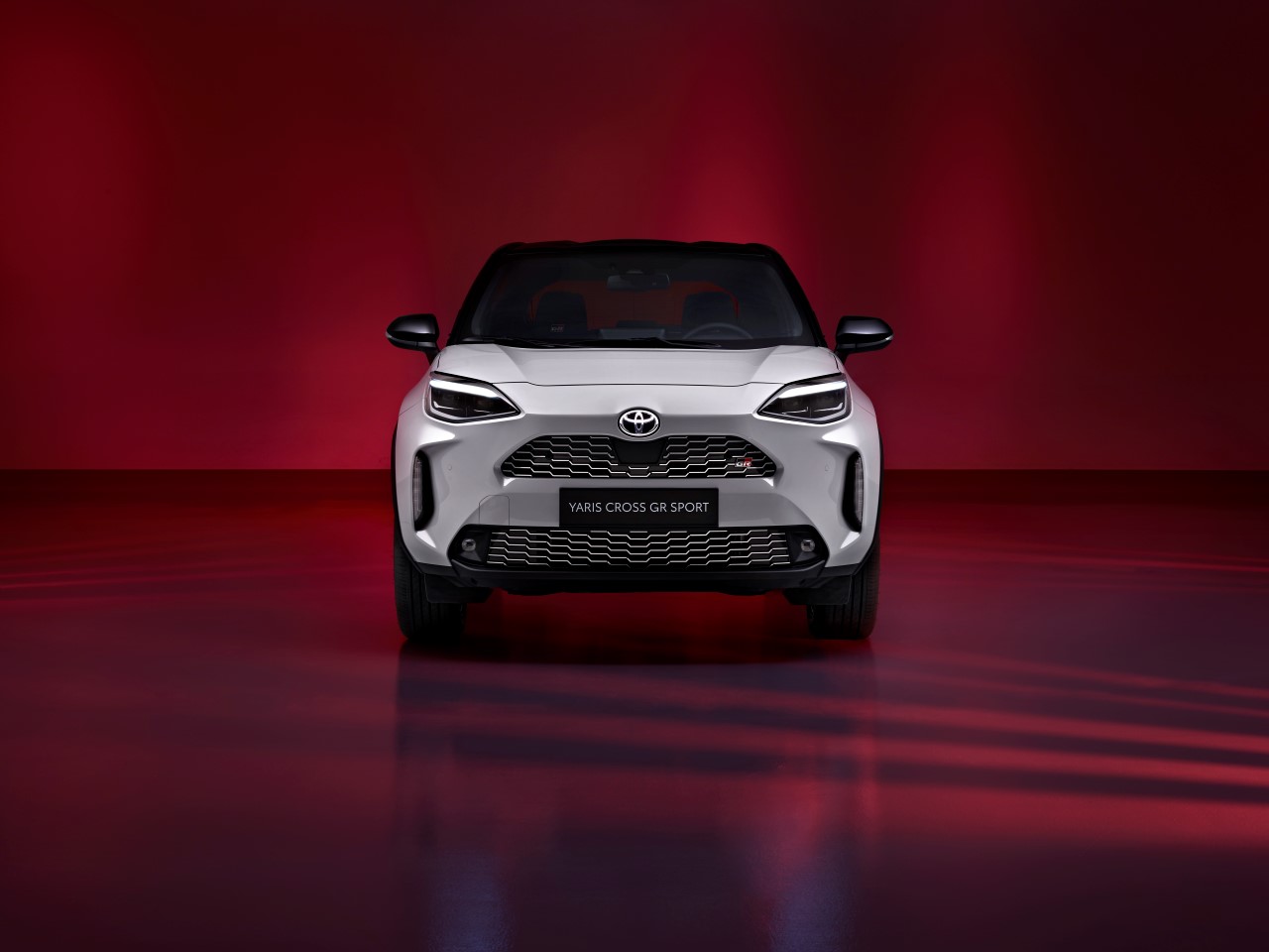 2022 YARIS CROSS GRS EXT 005